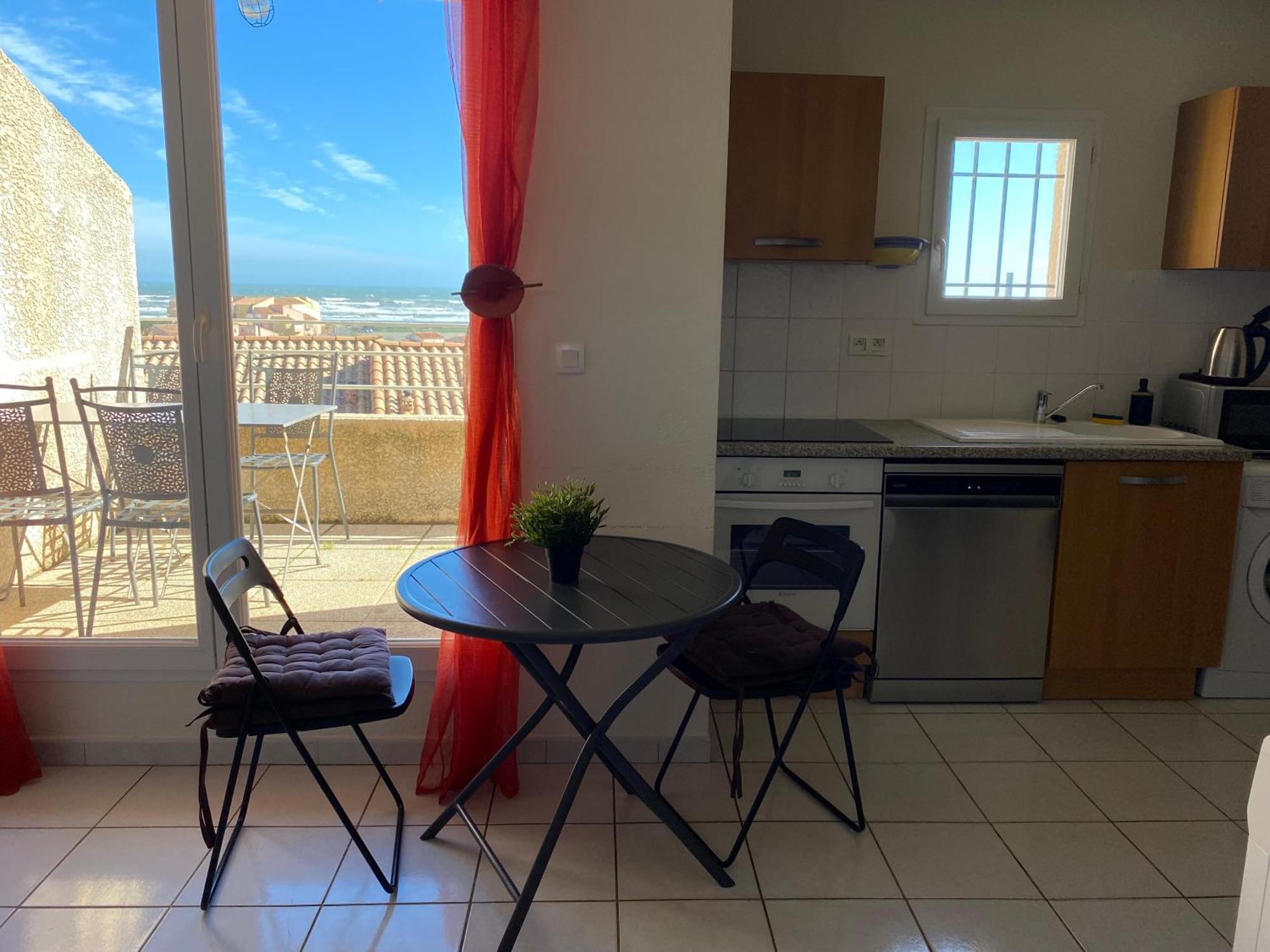 T3 Vue Mer Et Plage, Avec Wifi Et Parking Saint-Pierre-la-Mer  Exterior photo