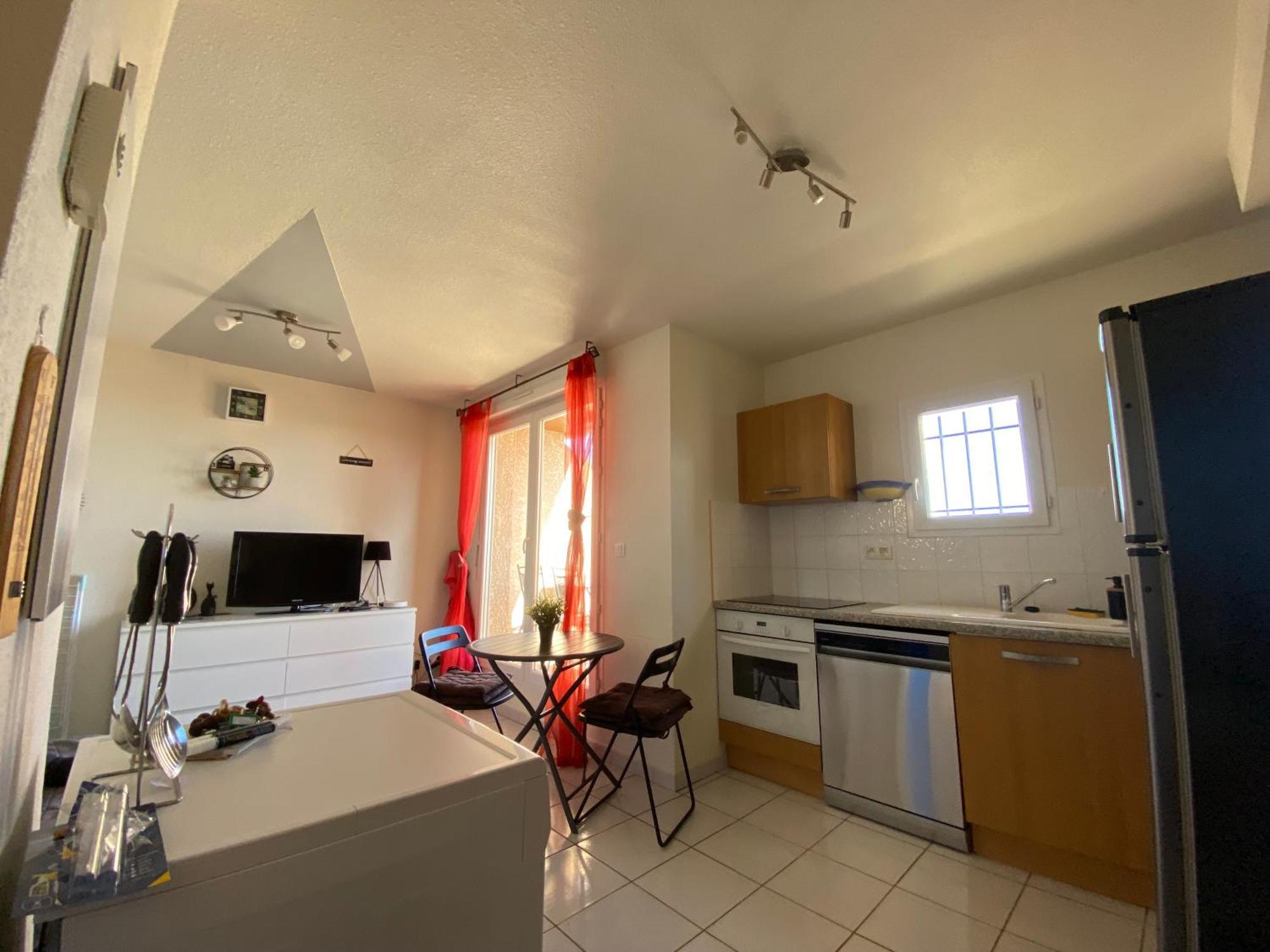 T3 Vue Mer Et Plage, Avec Wifi Et Parking Saint-Pierre-la-Mer  Exterior photo